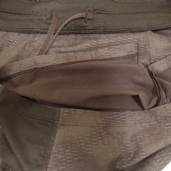 Lulumenon Men's T.H.E. Shorts Black Large - Picture 6 of 11